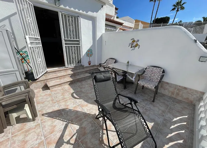 アパート Oasis 1-bedroom Ocean View Large Terrace Pool Full Kitchen *