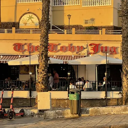 Oasis San Eugenio 1-bedroom With Ocean View, Large Terrace And Pool, Full Kitchen דירה אדחה