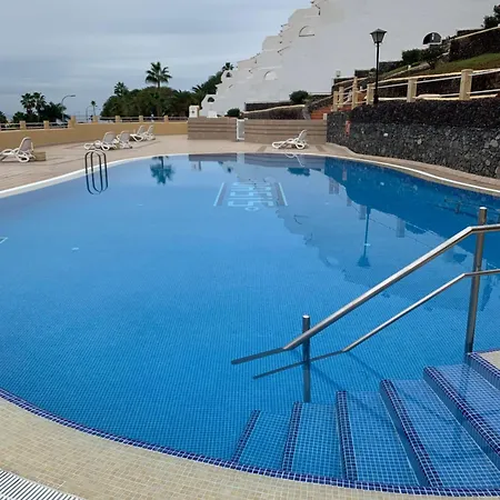 Oasis San Eugenio 1-bedroom With Ocean View, Large Terrace And Pool, Full Kitchen *