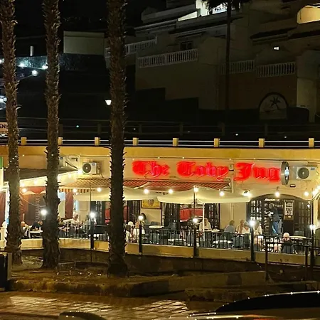 Oasis San Eugenio 1-bedroom With Ocean View, Large Terrace And Pool, Full Kitchen דירה אדחה