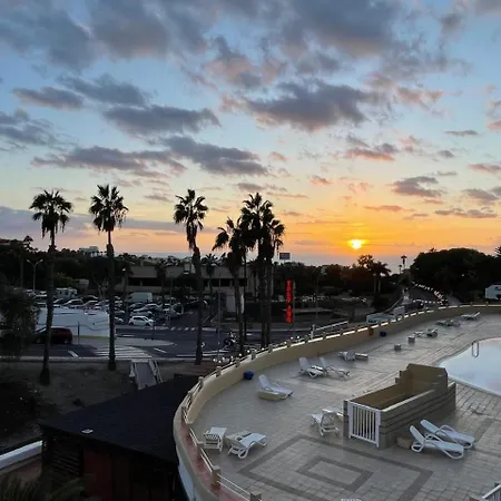 Oasis San Eugenio By Armina & Stan Ocean View Large Terrace Pool Full Kitchen Apartman