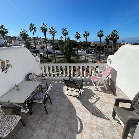 Oasis 1-bedroom Ocean View Large Terrace Pool Full Kitchen