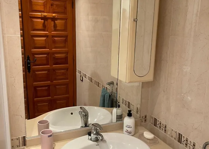 Appartamento Oasis 1-bedroom Ocean View Large Terrace Pool Full Kitchen