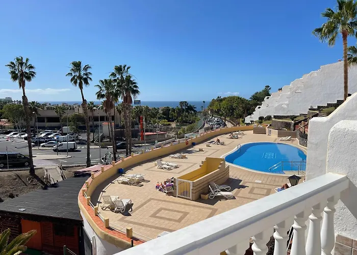 Appartamento Oasis 1-bedroom Ocean View Large Terrace Pool Full Kitchen *