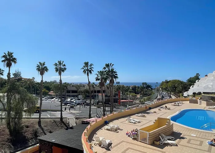 Oasis 1-bedroom Ocean View Large Terrace Pool Full Kitchen Apartment Costa Adeje (Tenerife)