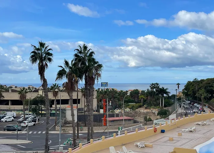 Appartamento Oasis 1-bedroom Ocean View Large Terrace Pool Full Kitchen Costa Adeje (Tenerife)
