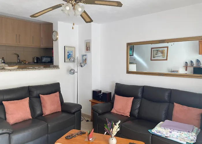 Appartamento Oasis 1-bedroom Ocean View Large Terrace Pool Full Kitchen