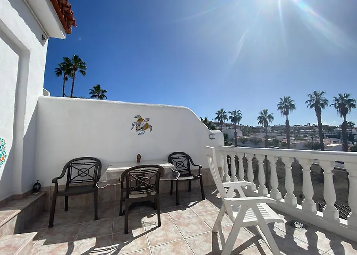 Oasis 1-bedroom Ocean View Large Terrace Pool Full Kitchen Costa Adeje (Tenerife)