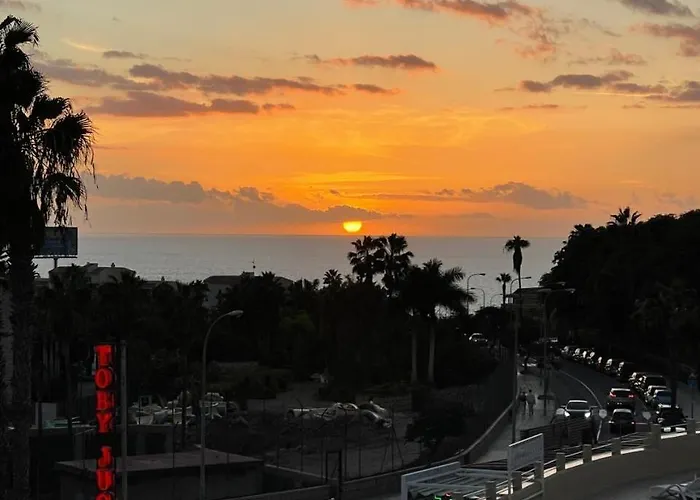 Oasis 1-bedroom Ocean View Large Terrace Pool Full Kitchen Appartamento *