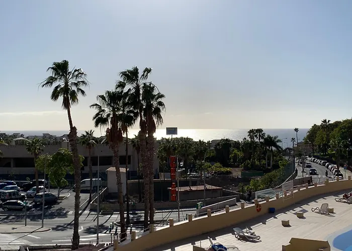 Appartamento Oasis 1-bedroom Ocean View Large Terrace Pool Full Kitchen Costa Adeje (Tenerife)