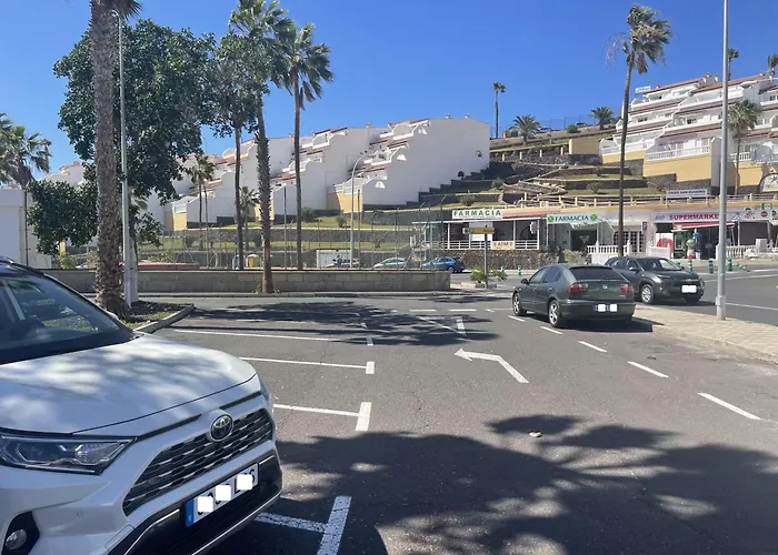 Appartamento Oasis 1-bedroom Ocean View Large Terrace Pool Full Kitchen *