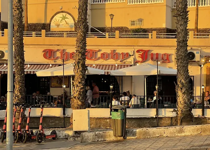 Oasis 1-bedroom Ocean View Large Terrace Pool Full Kitchen Apartment Costa Adeje (Tenerife)