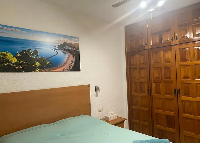 Oasis 1-bedroom Ocean View Large Terrace Pool Full Kitchen Apartment