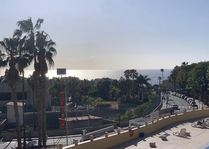 Oasis 1-bedroom Ocean View Large Terrace Pool Full Kitchen Apartment *